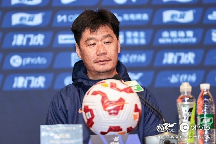 李霄鵬：希望明天比賽能打出一些新的東西，取得一個(gè)好的結(jié)果